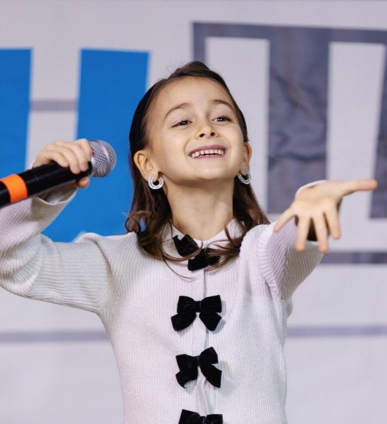 "Я живу в России" (муз. В. Цветков, сл. Н. Загуменникова)